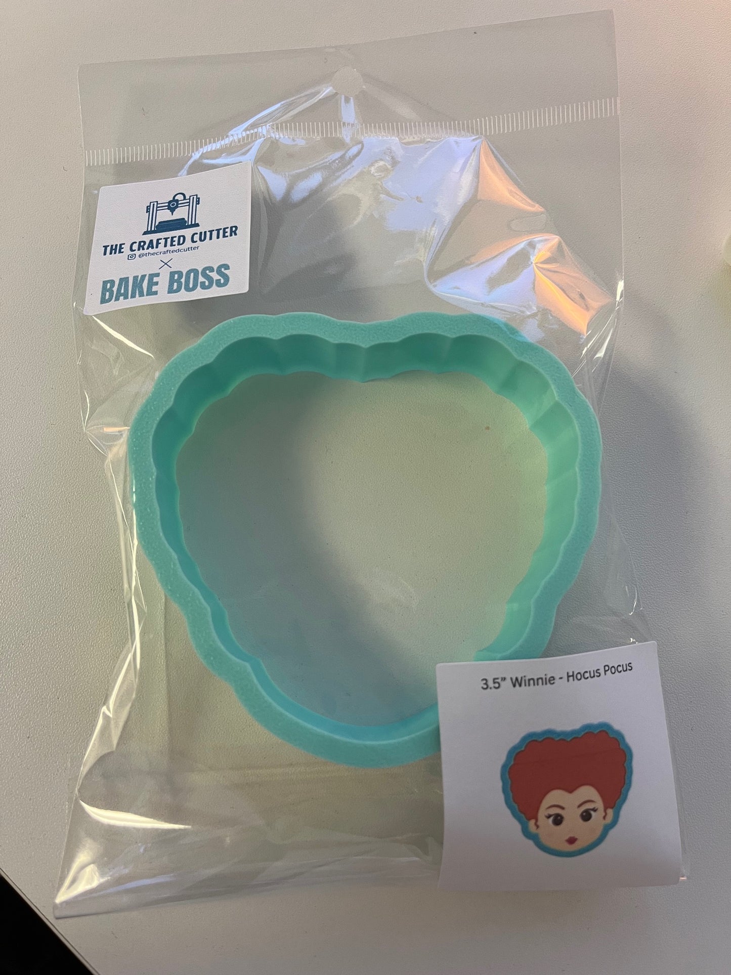 Winnie Hocus Pocus Crafted Cutter